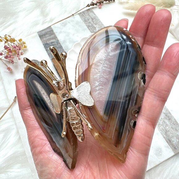 Beautiful Agate Butterfly | Agate Slices | Agate Butterfly Figurine - Picture 7 of 8